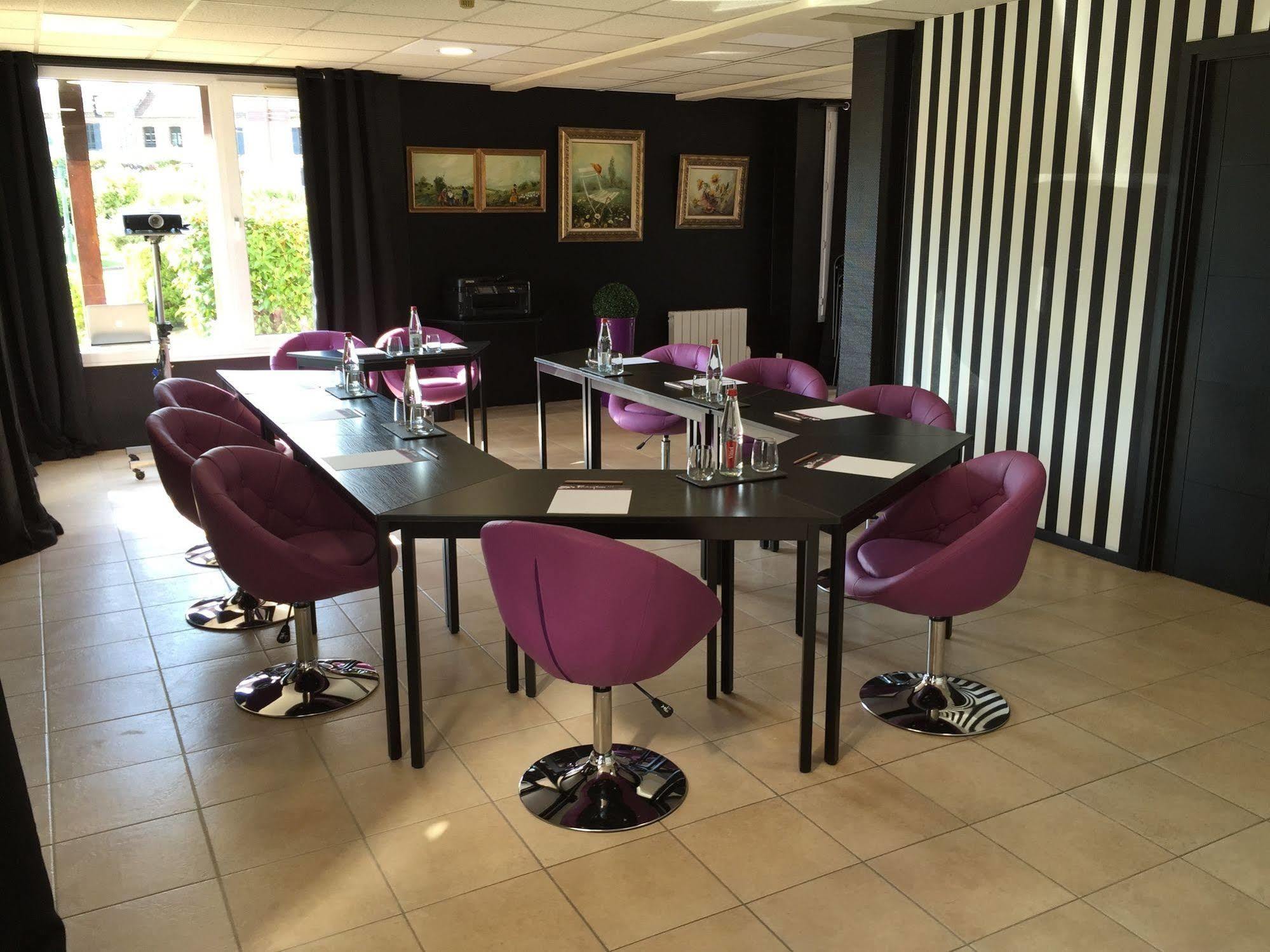 Hotel Restaurant Baryton Saint-Marcel  Exterior foto